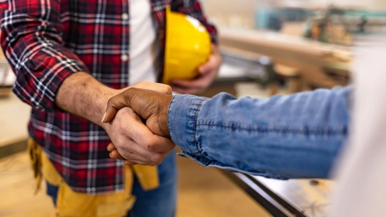 Türk müteahhitlerden büyük başarı! Yurt dışında 7,6 milyar dolarlık işe imza attılar