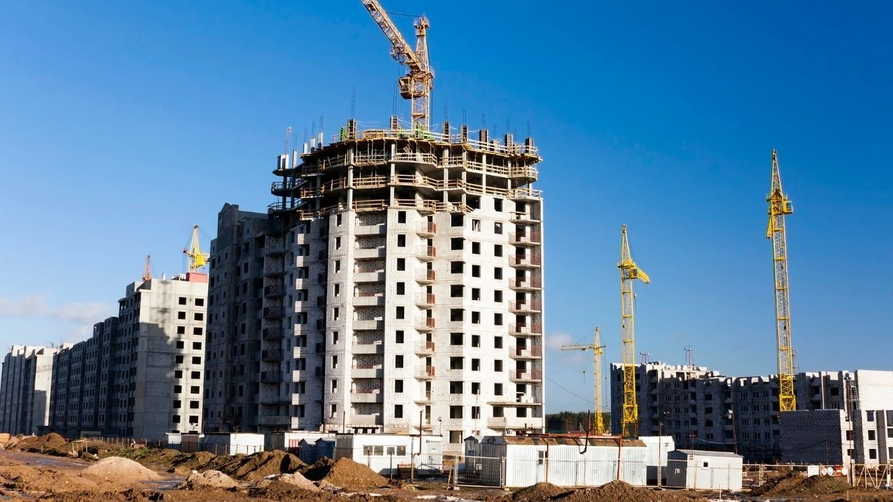 Türkiye'nin en bilinen 33 yıllık inşaat firması iflas etti! Türkiye, Avrupa ve Afrika'daki projeleri askıya alındı