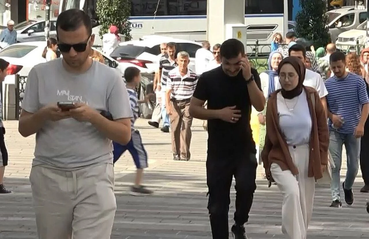 Yargıtay'dan internet bağımlısı eşlerle ilgili emsal karar: Instagram, Facebook, TikTok boşanma sebebi! - 3. Resim