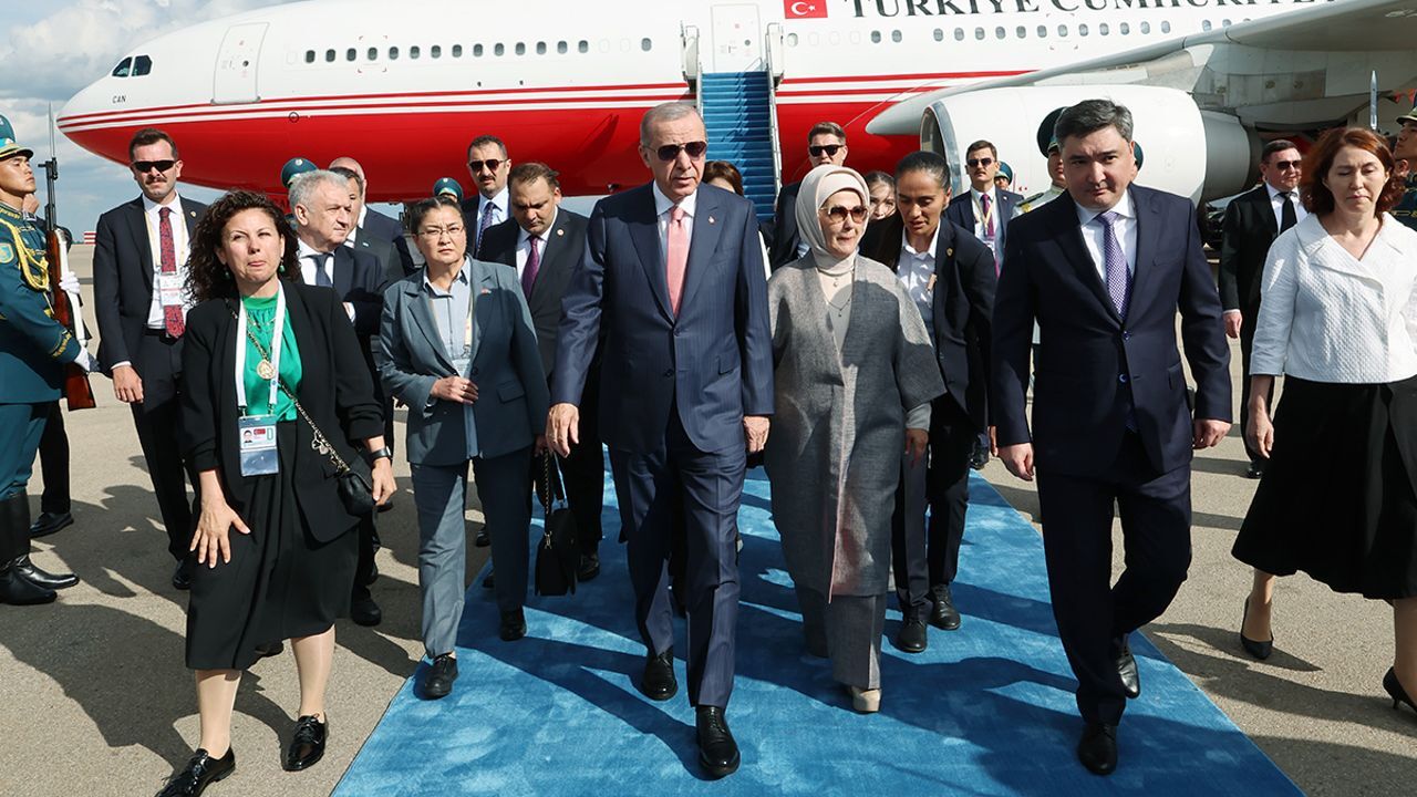 Erdoğan&#039;ın yoğun diplomasi trafiği sürüyor! Astana&#039;da peş peşe kritik temaslar