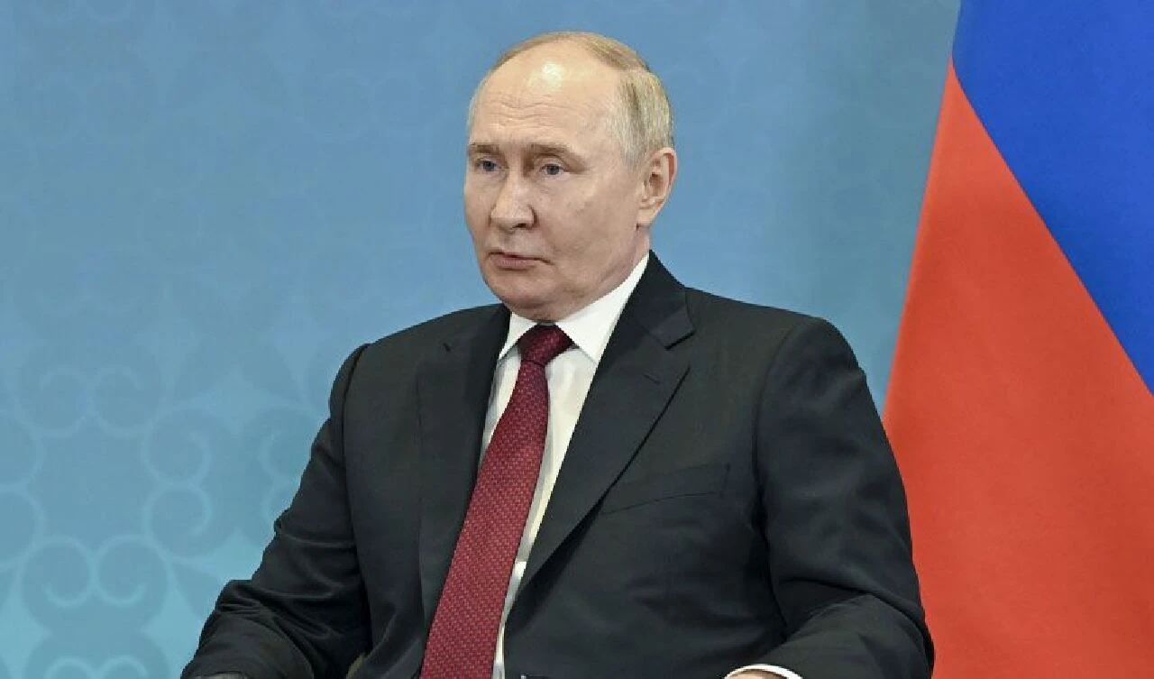 Putin, Ukrayna'ya ateşkes teklifinde bulundu, Batı'yı uyardı