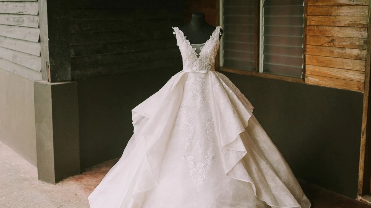 Türk gelinlikleri Avrupa, Asya ve Afrika'nın gözdesi oldu! Almanya'ya 7 bin 836 gelinlik gitti