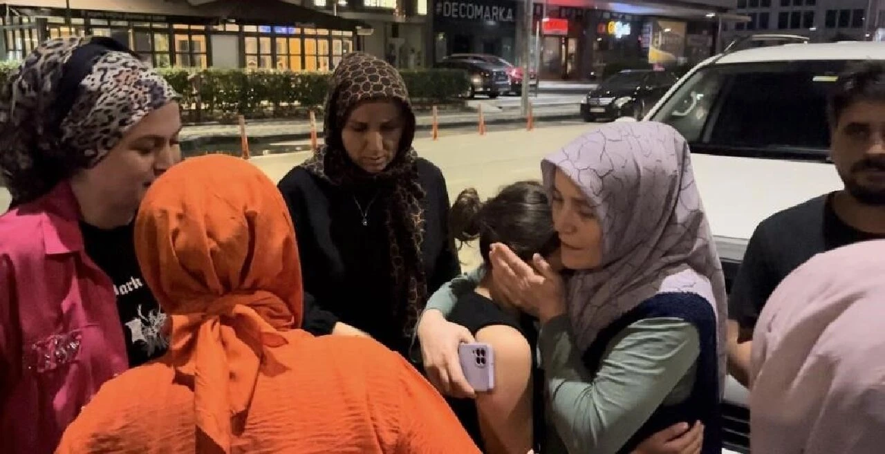 10 yaşındaki 3 kız sabah çıktıkları eve geri dönemedi! Sosyal medya sayesinde öyle bir yerde bulundular ki... - 3. Resim