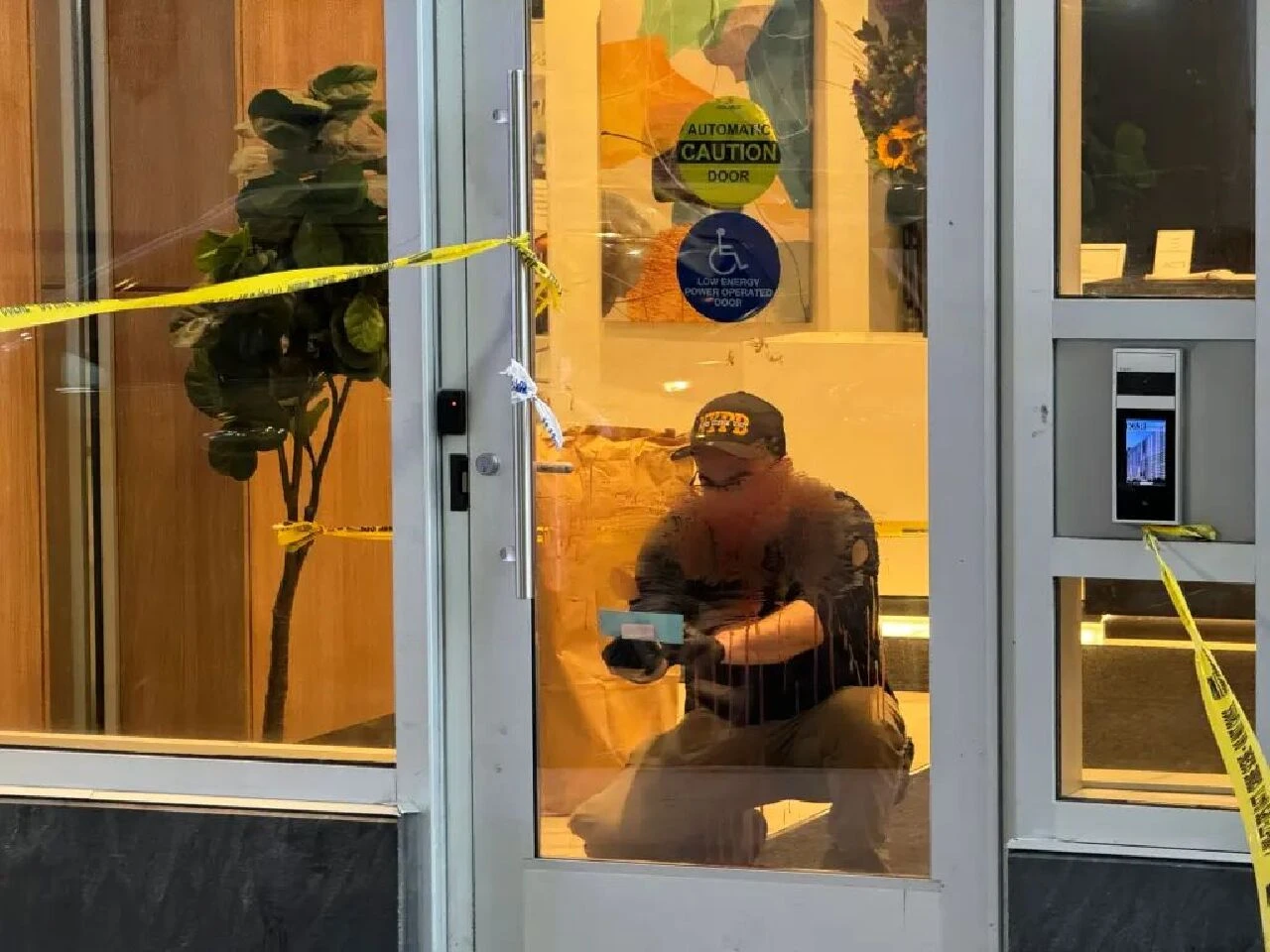 ABD'de korkunç olay: Annesini ve babasını yaraladı, 8 yaşındaki kardeşini öldürdü!