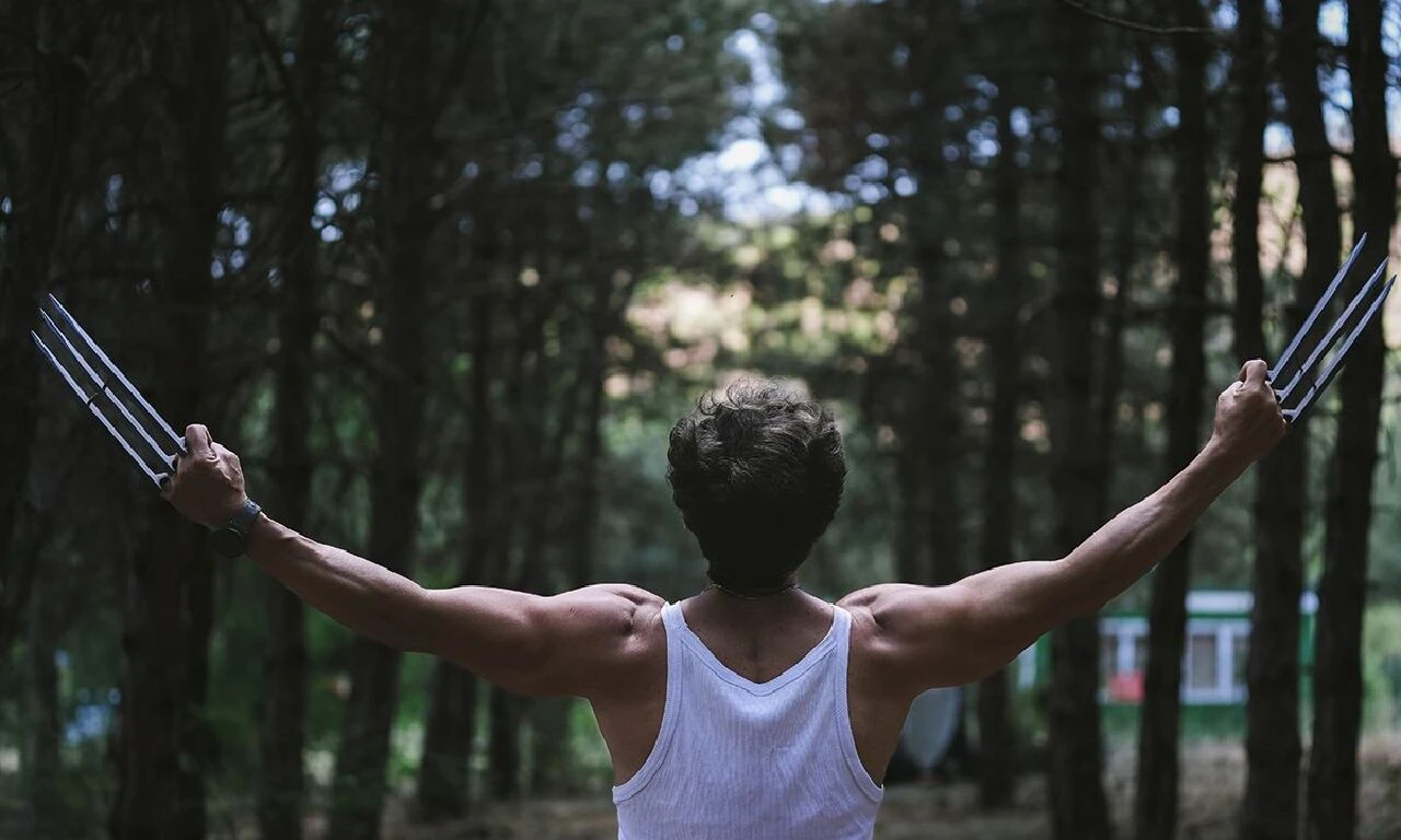 Deadpool'dan kaçıp Adana'ya geldi! Yerli Wolverine gerçeğini aratmıyor