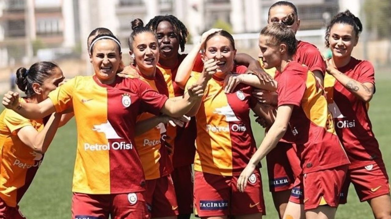 Galatasaray&#039;ın Şampiyonlar Ligi&#039;ndeki rakibi Racing FC Union oldu!