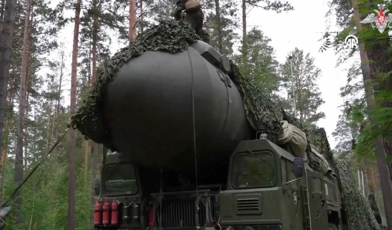 Rus lider Putin dünyaya nükleer kapasiteli 'Yars' füzesiyle gözdağı verdi - 2. Resim