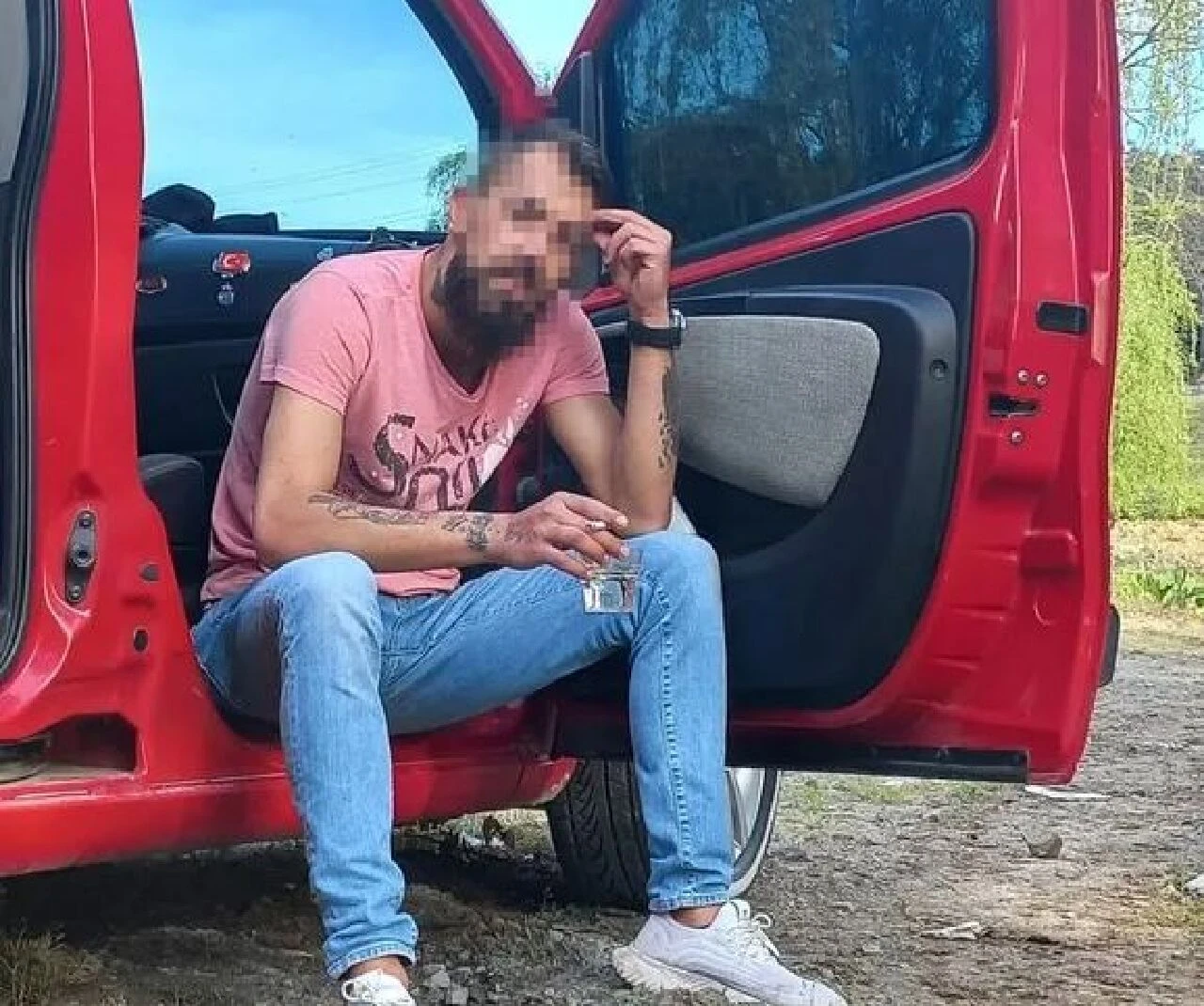 Saplantılı aşıktan ölüm tehdidi! 16 farklı numaradan binlerce taciz mesajı attı - 1. Resim