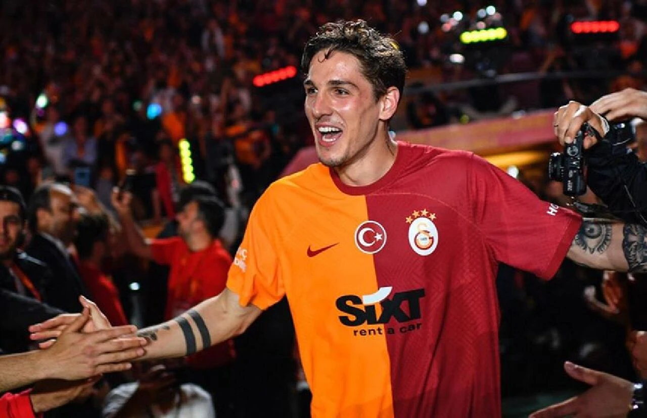 Son dakika! Galatasaray, Nicolo Zaniolo transferini KAP'a bildirdi! - 1. Resim