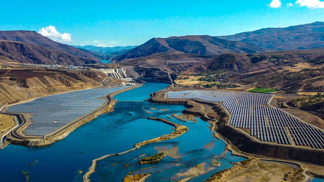 Türkiye, 2035 yılında yenilenebilir enerjide söz sahibi olacak! Yeşil sanayide gururlandıran yatırımlar - 1. Resim