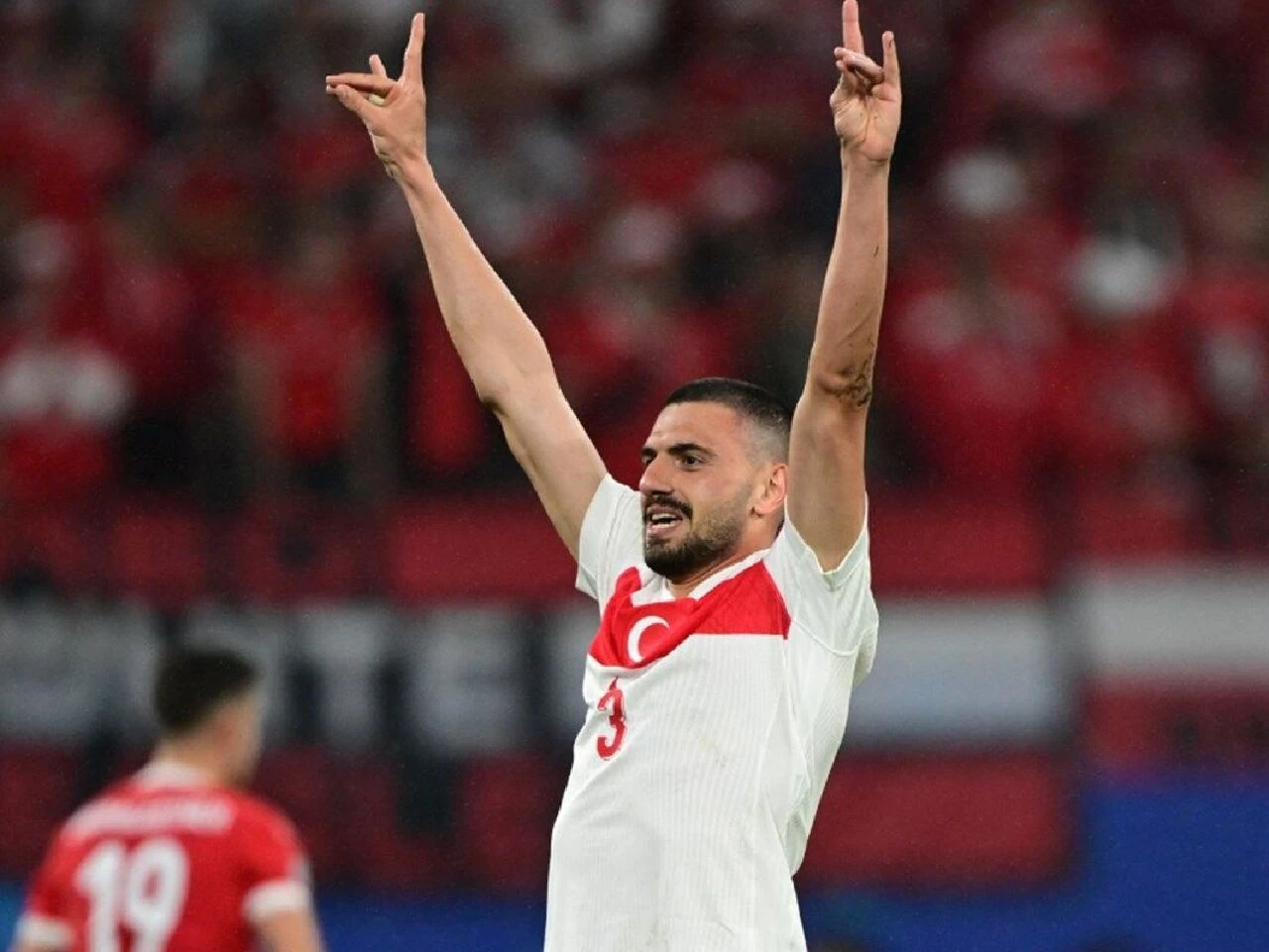 Cumhurbaşkanı Erdoğan'dan UEFA'nın Merih Demiral'a verdiği cezaya tepki: Karar tamamen siyasi - 3. Resim