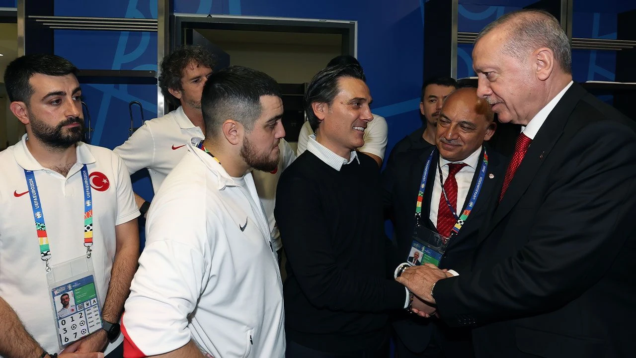 Cumhurbaşkanı Erdoğan'dan UEFA'nın Merih Demiral'a verdiği cezaya tepki: Karar tamamen siyasi - 7. Resim