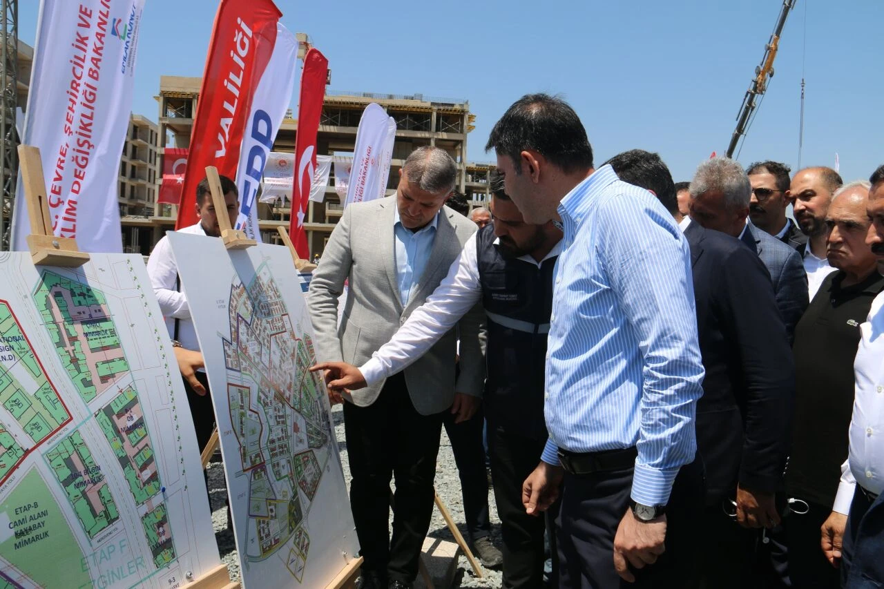 Deprem bölgesinde 200 bin konut daha teslim ediliyor! Bakan Kurum müjdeyi verdi - 6. Resim