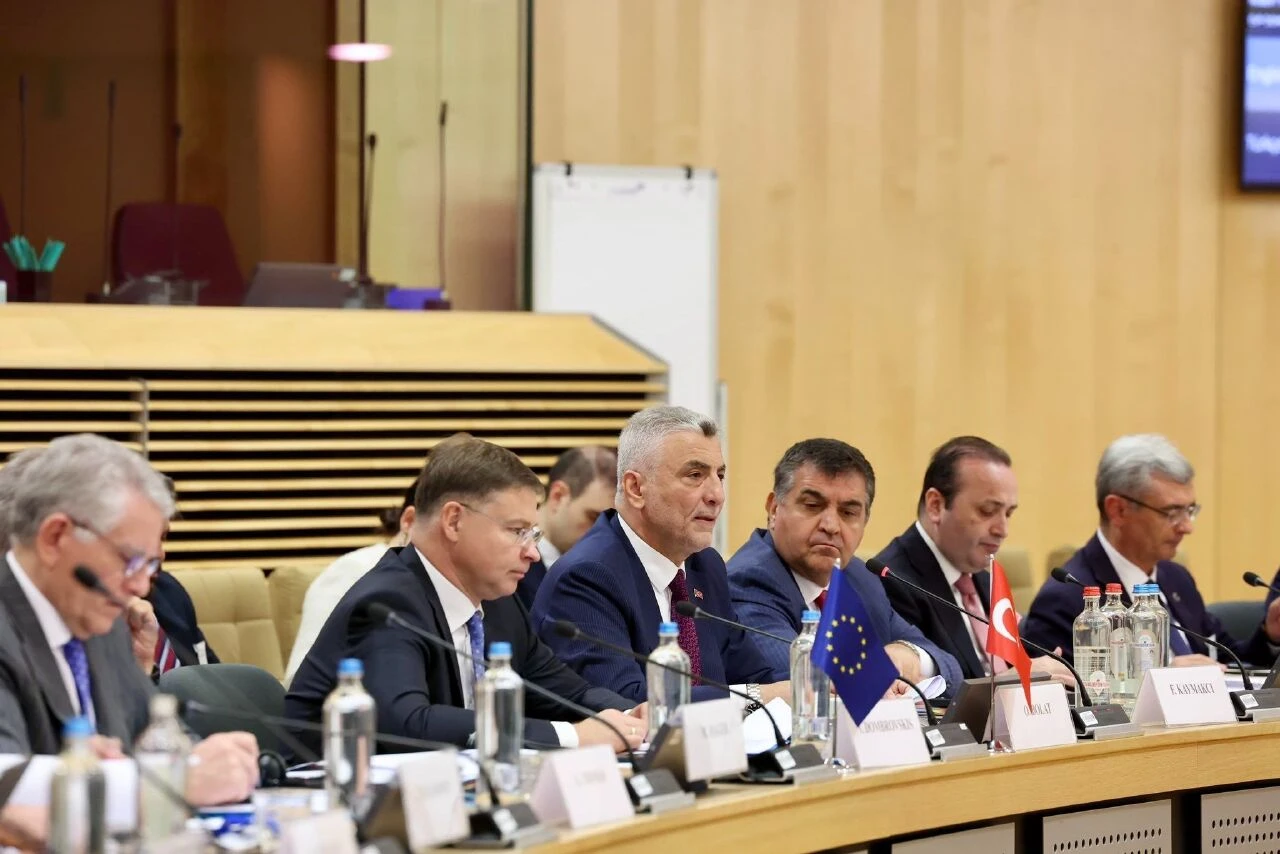 Türkiye ile AB, Brüksel'de bir araya geldi! Vize, ikili ticaret ve Gümrük Birliği görüşüldü - 1. Resim