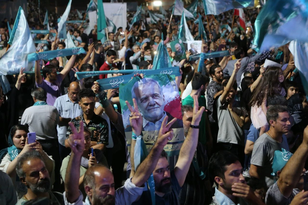 İran'ın yeni Cumhurbaşkanı Pezeşkiyan'ın açık mektubu analiz edildi! Değişen yönetimin yumuşak yeri, Batı oldu - 4. Resim