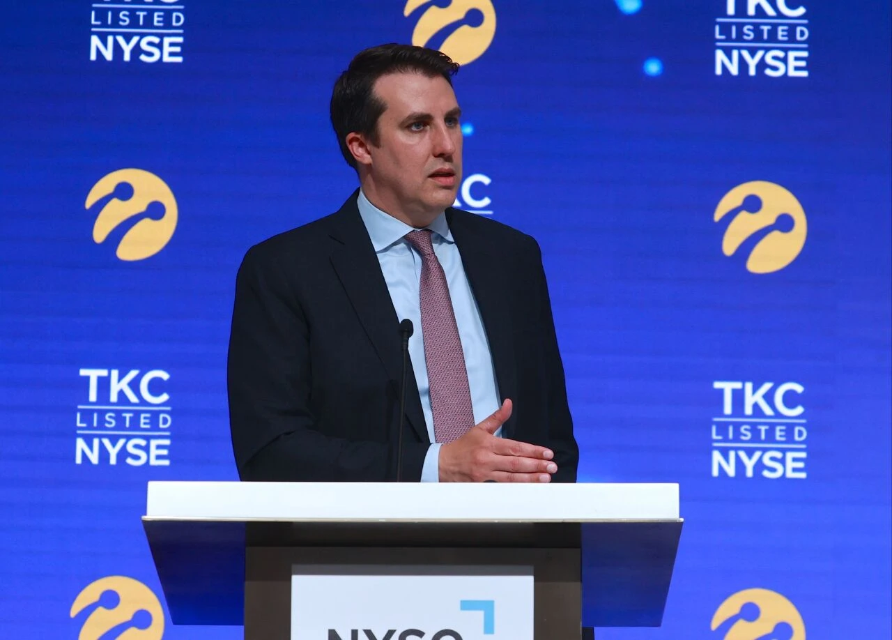 Turkcell'den Türkiye'ye 30 yılda 27 milyar dolar yatırım! New York Borsa'sında Türk rüzgarı esti - 2. Resim