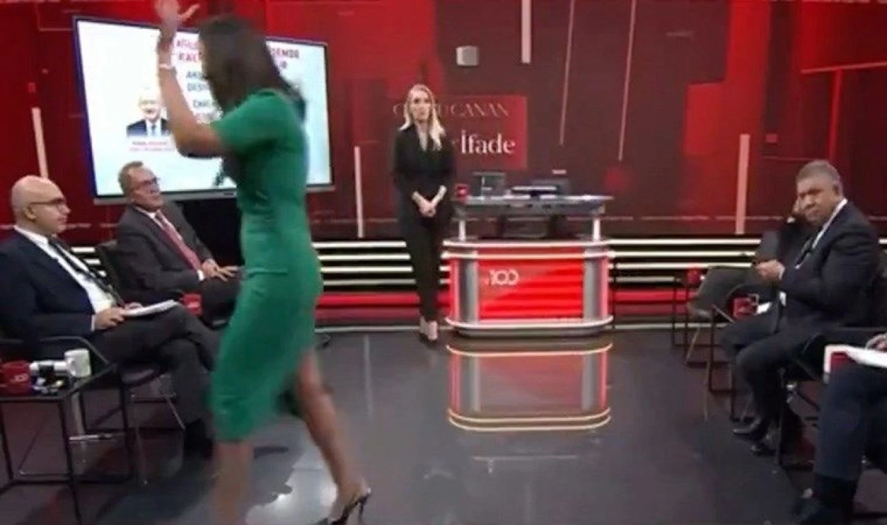 Buket Aydın kredi kartı göndermesini duyunca deliye döndü! 'Hadsizsin' diyerek canlı yayını terk etti