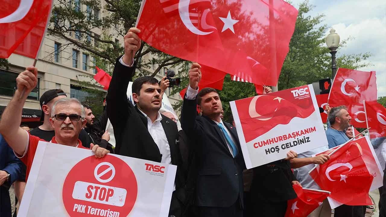 Cumhurbaşkanı Erdoğan NATO Zirvesi'nde! Yoğun diplomasi trafiği başladı