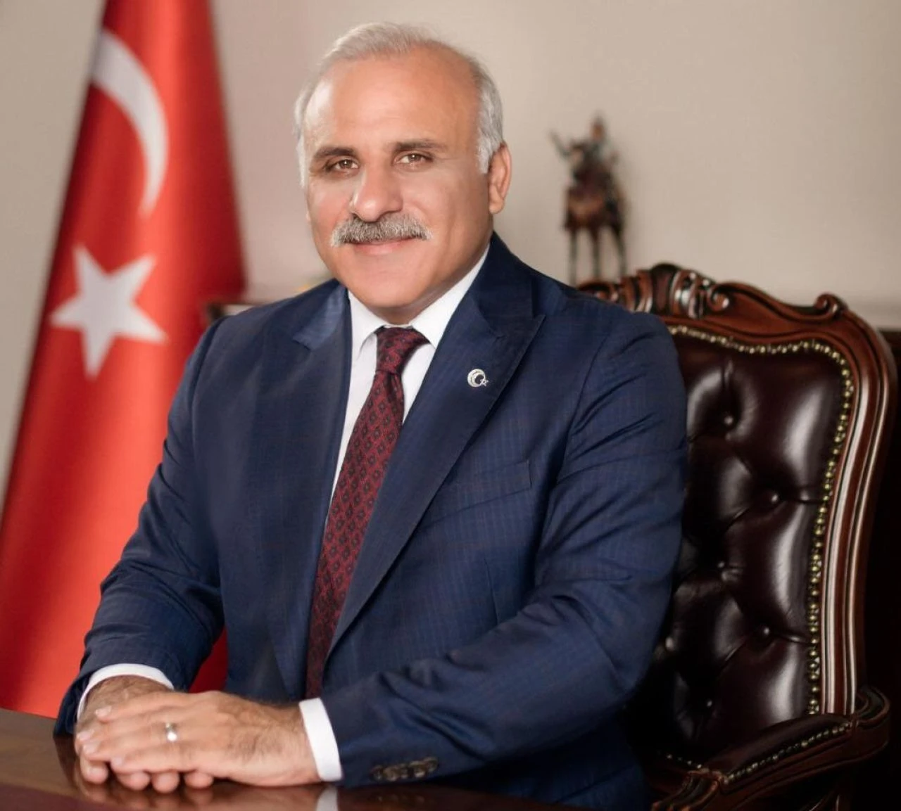 Eski Trabzon Büyükşehir Belediye Başkanı Murat Zorluoğlu Diyarbakır Valiliğine atandı