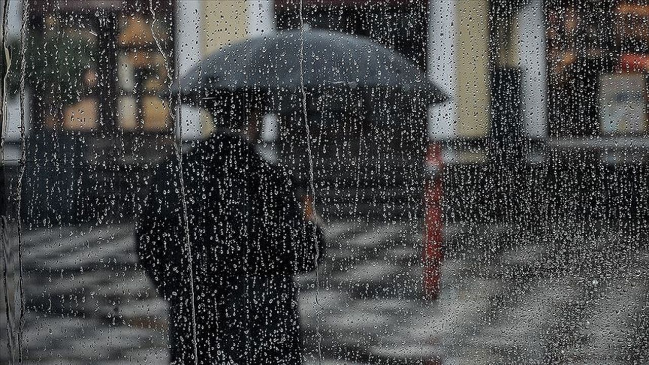 Meteoroloji&#039;den Isparta ve Burdur için sağanak uyarısı: Sel ve su baskınına dikkat 