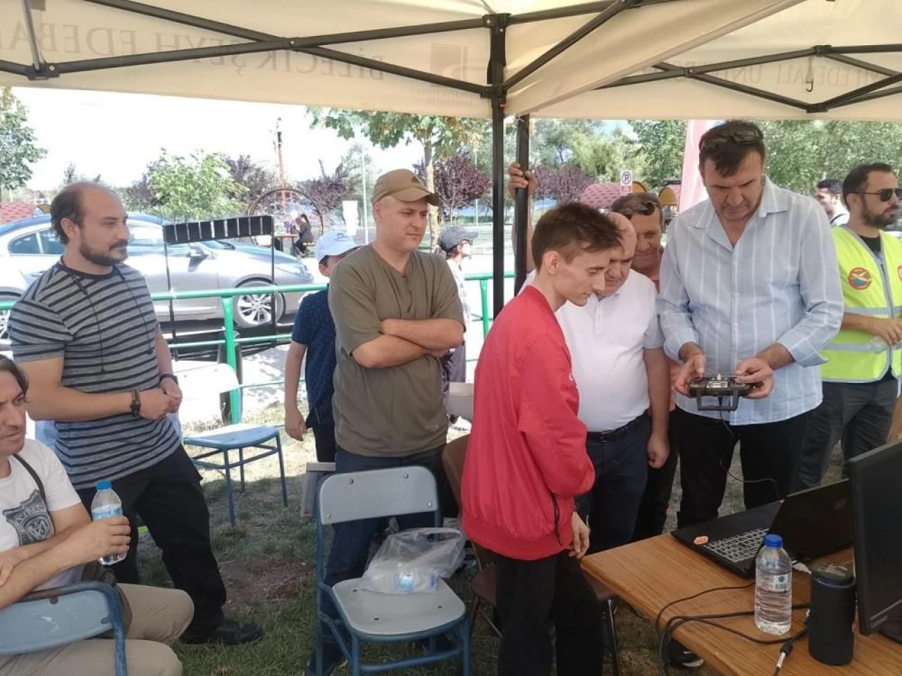 Türkiye'de bir ilk! Hisarcıkoğlu 'Alfa Kurt'u imzaladı - 1. Resim