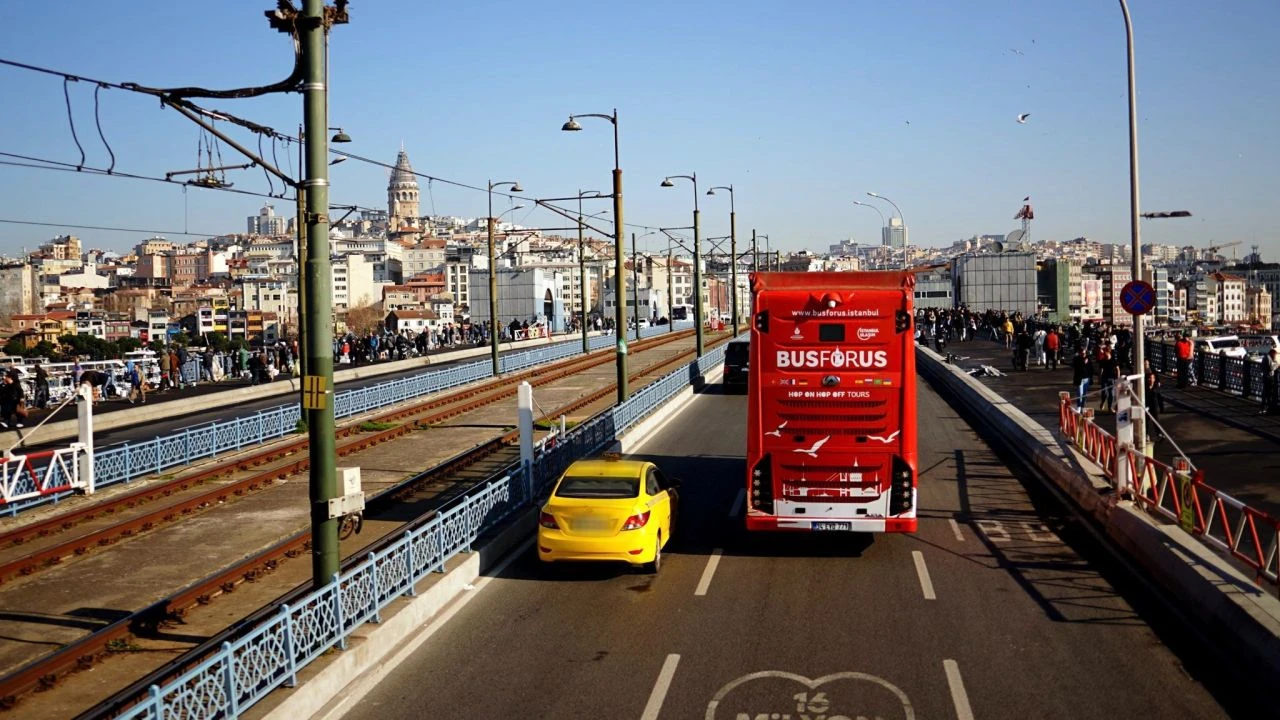 Busforus otobüs turu İstanbul’un tarihi mekanlarını keşfetme imkanı sunuyor