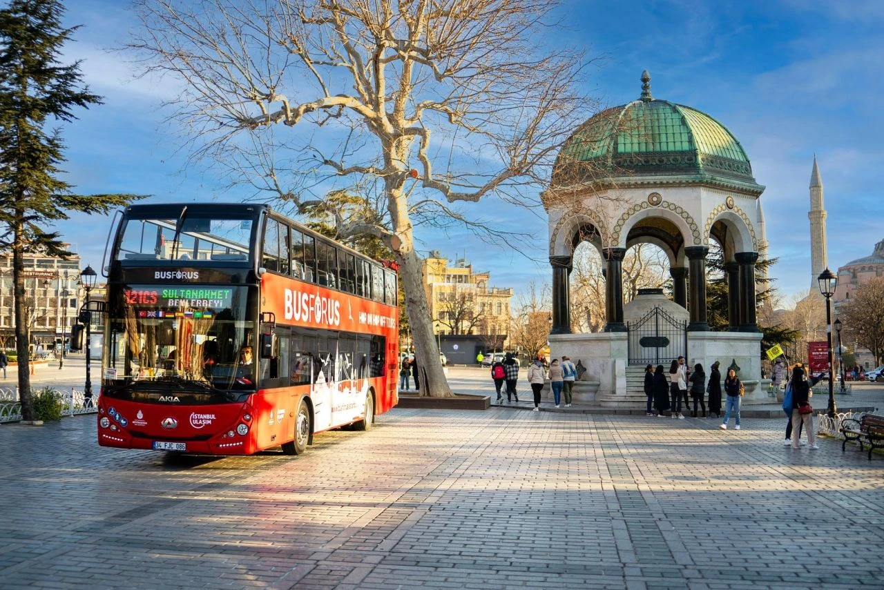Busforus otobüs turu İstanbul’un tarihi mekanlarını keşfetme imkanı sunuyor
