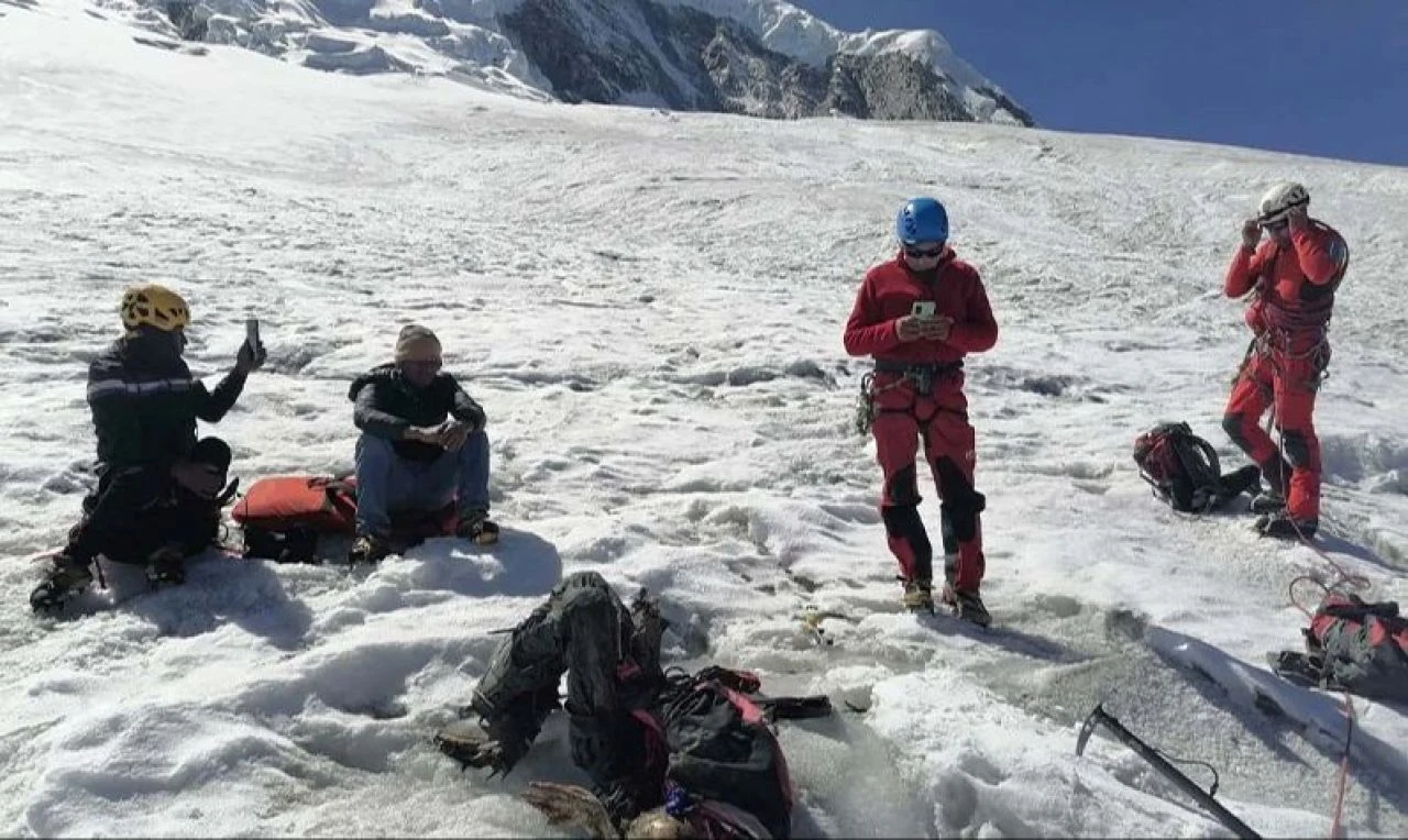 Çığ altında kalmıştı! Kayıp dağcı tam 22 yıl sonra bulundu: Bedeni hiç bozulmamış