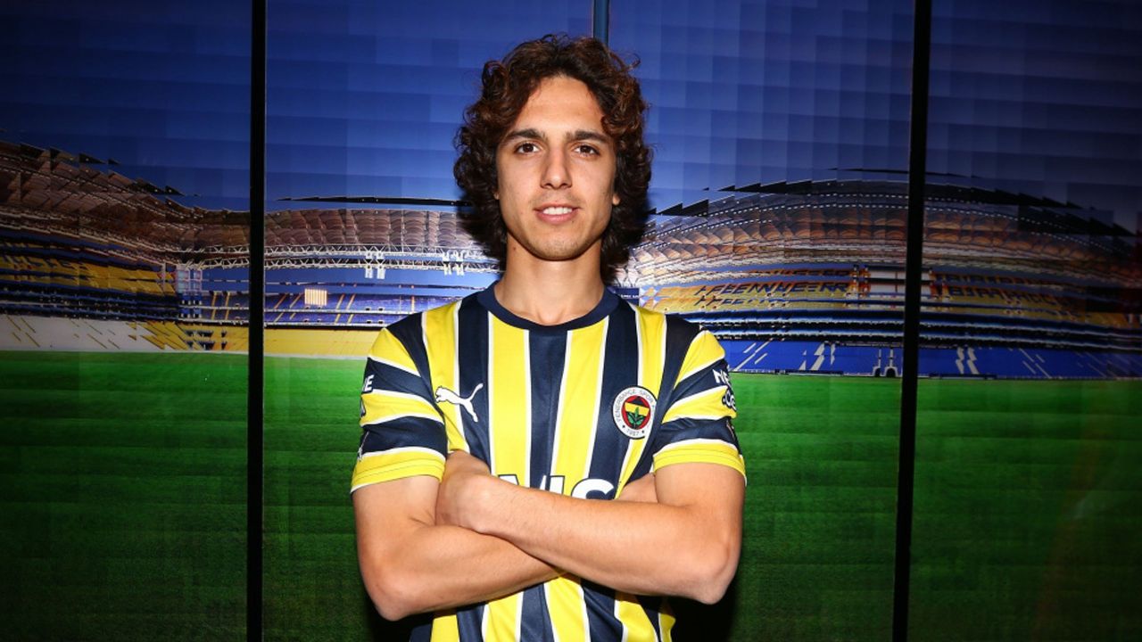 Fenerbahçe&#039;nin genç futbolcusu Emre Demir&#039;e sürpriz talip: Anlaşma sağlandı