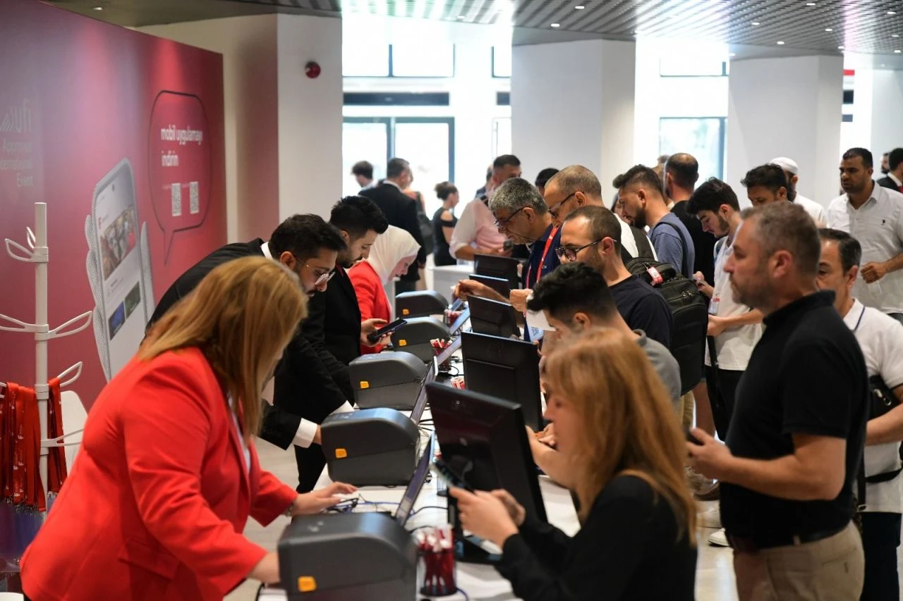Sanayi ve Teknoloji Bakanı, F İstanbul'un açılışını gerçekleştirdi