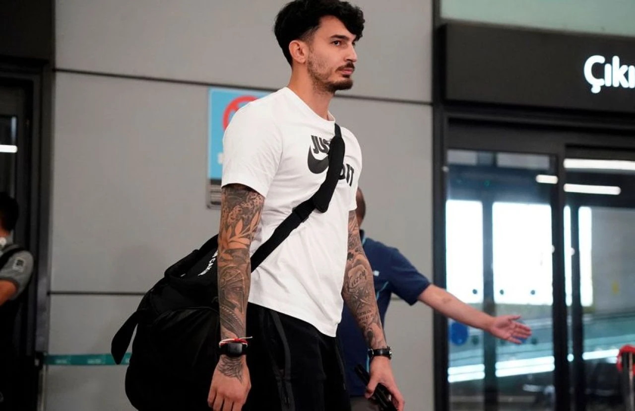 Uğurcan Çakır'a Suudi Arabistan'dan astronomik teklif! Sıcak bakıyor - 1. Resim