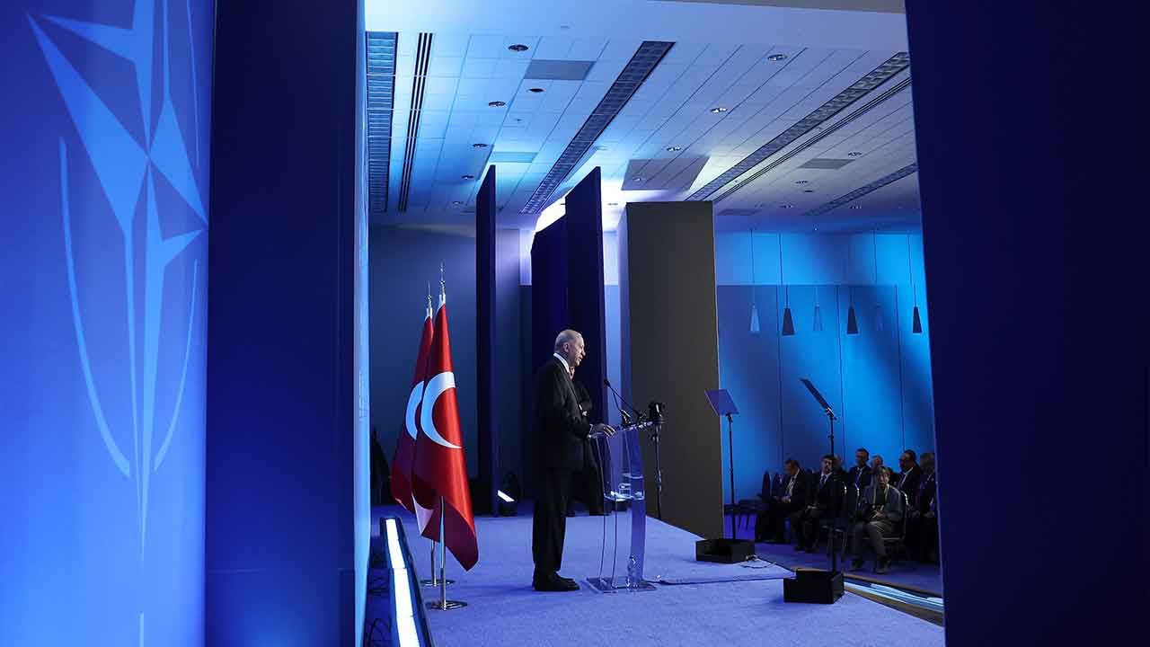 Cumhurbaşkanı Erdoğan'dan NATO Zirvesi'nde net mesaj: İsrail ile iş birliğine müsaade etmeyiz - 2. Resim