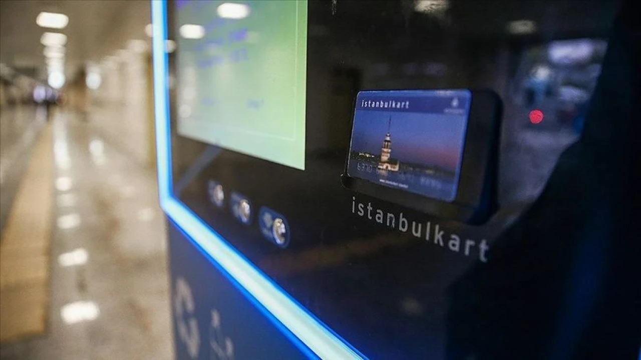 İstanbulkart öğrenci indirimine yaş kısıtlaması: 30 yaş ve üzeri öğrencilere %10 indirim uygulanacak - 1. Resim