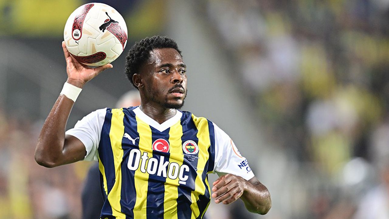 Sözleşmesi sezon sonu bitiyordu: Fenerbahçe&#039;den Osayi Samuel kararı!