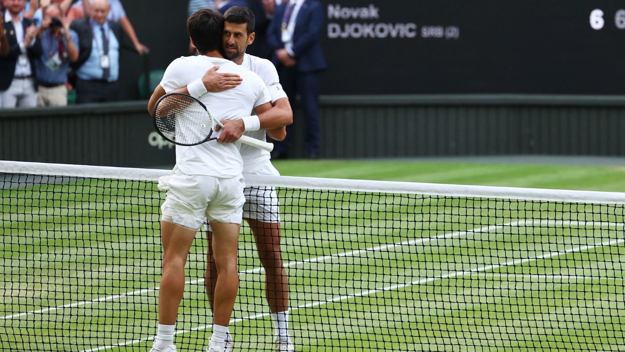 Wimbledon&#039;da finalin adı belli oldu! Alcaraz ile Djokovic karşılaşacak