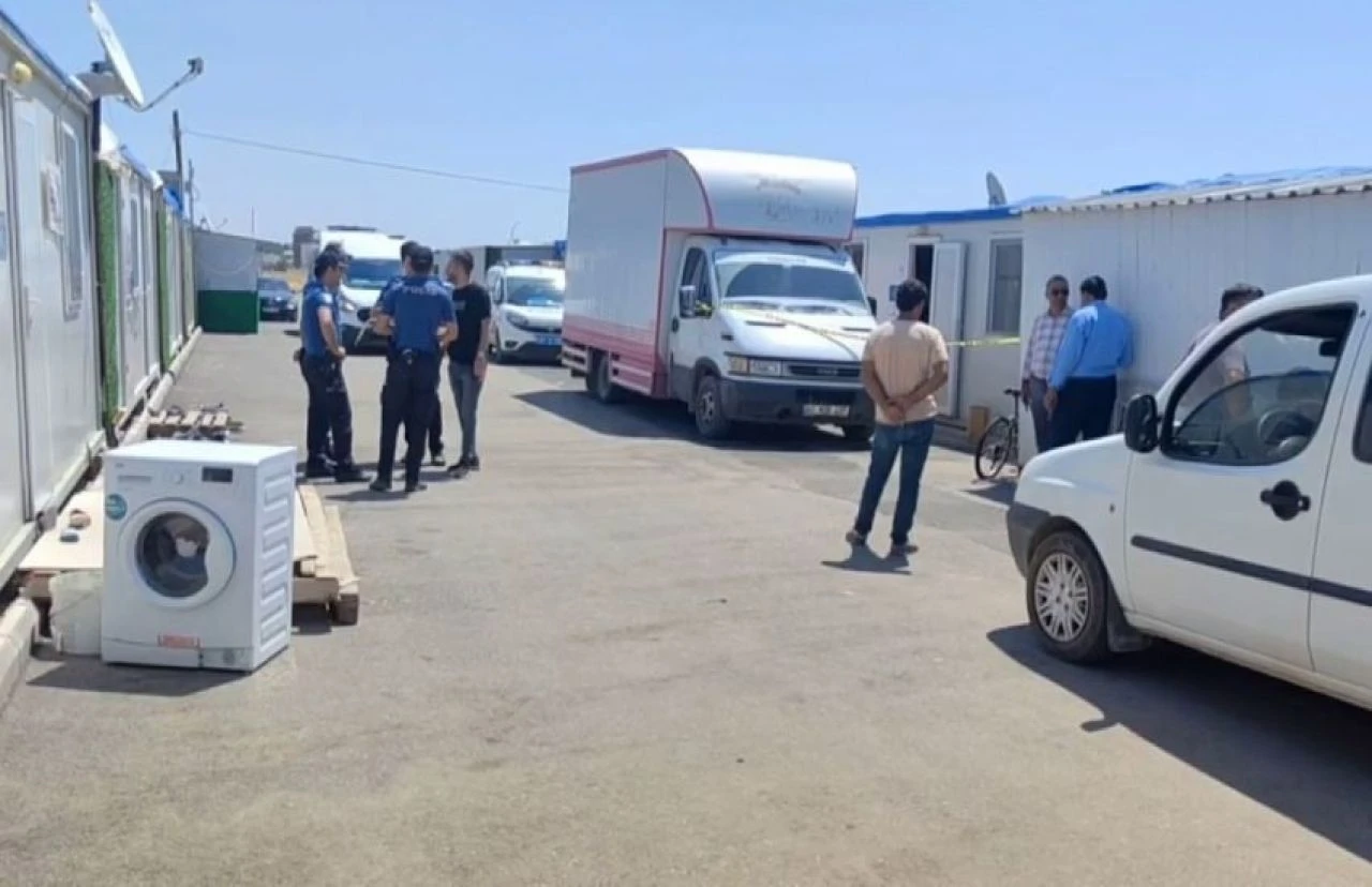 Müzisyen Hasan Yaşar kaldığı konteynerde ölü bulundu!