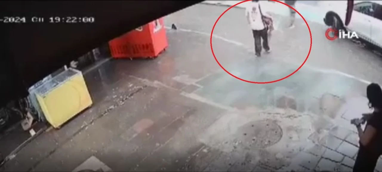 Yer İzmir! Kaçak akıma kapılarak ölen 2 kişiden şoke eden görüntüler!