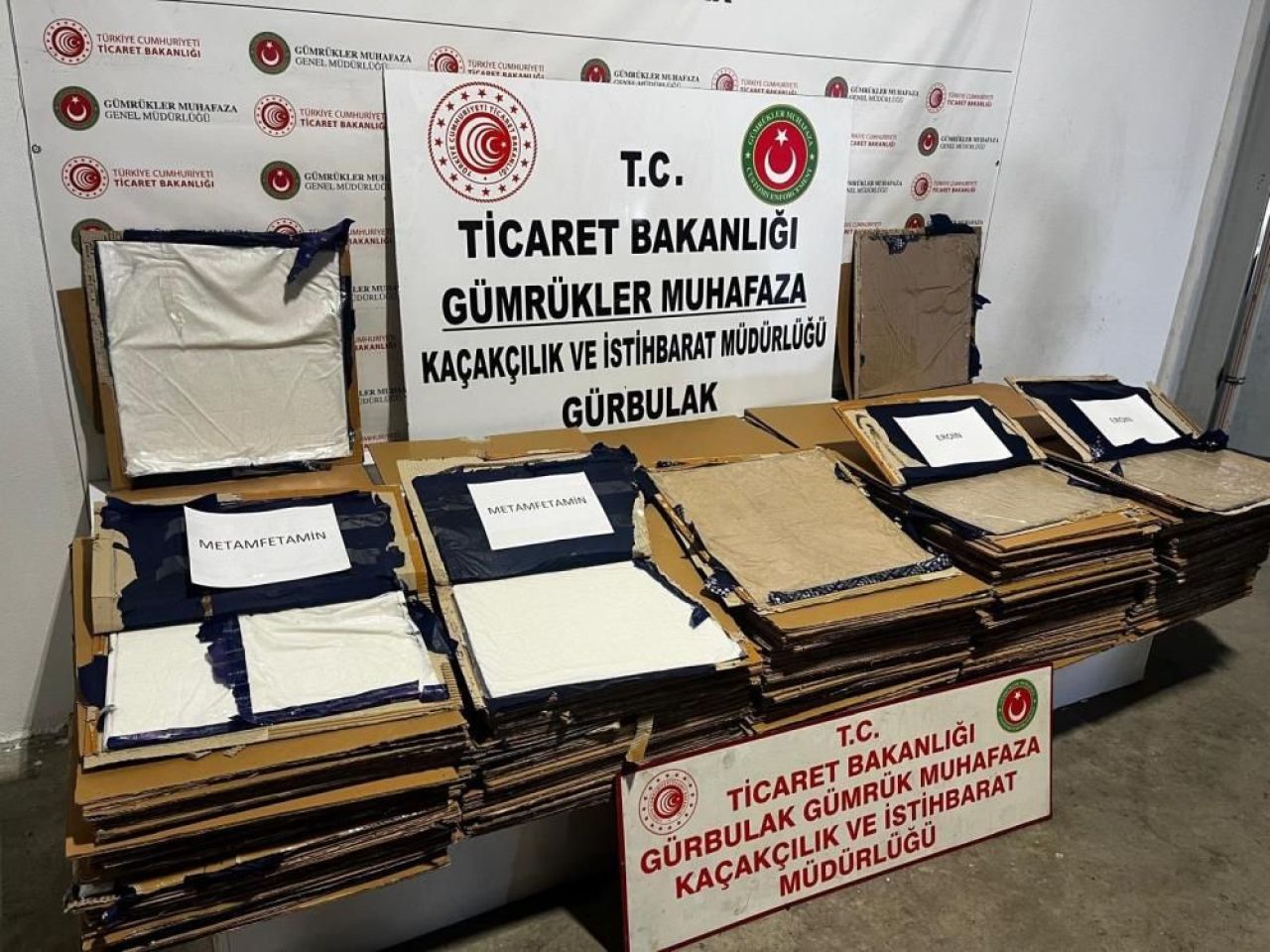 Gürbulak Gümrük Kapısı’nda başarılı bir operasyon daha: Ülkeye 276 kilogram uyuşturucu girişi engellendi! - 2. Resim