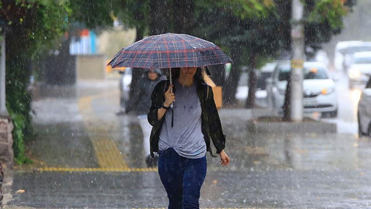 Meteoroloji&#039;den 20 il için sarı kodlu uyarı! Kuvvetli sağanak geliyor