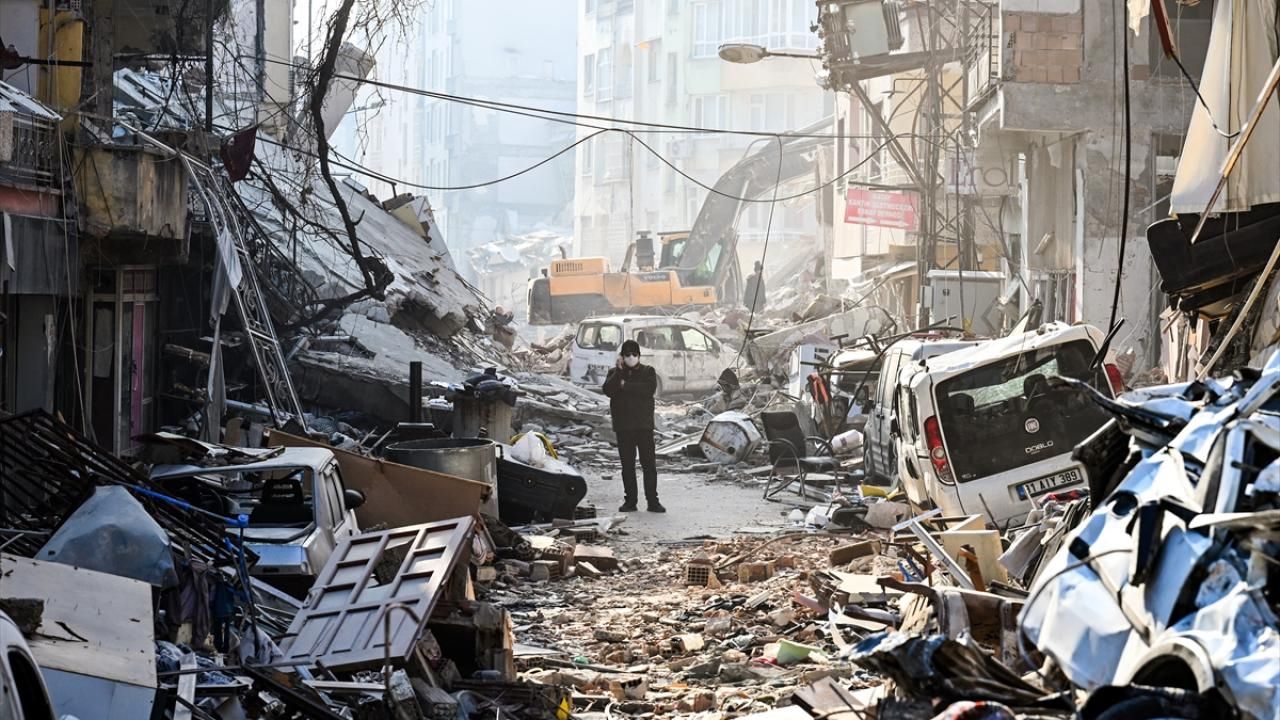 Türkiye için ürküten tablo! Günde 95 deprem, bine yakın diri fay hattı: En fazla sallanan il Malatya oldu