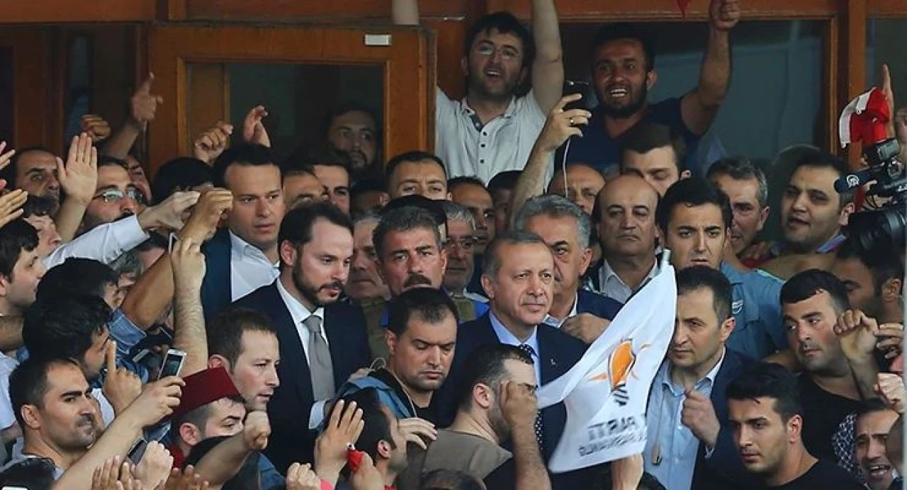 Ulaştırma ve Altyapı Bakanı Abdulkadir Uraloğlu'ndan 15 Temmuz mesajı!