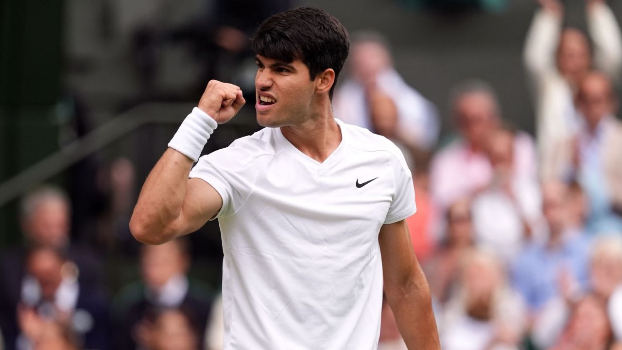 Wimbledon&#039;da zafer Carlos Alcaraz&#039;ın! Üst üste ikinci şampiyonluk