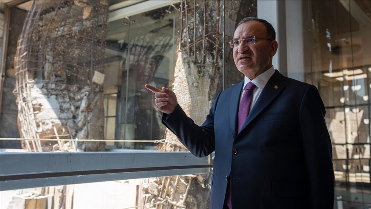 Bekir Bozdağ 15 Temmuz&#039;a dair bilinmeyenleri anlattı! &quot;İçimden eyvah dedim...&quot;