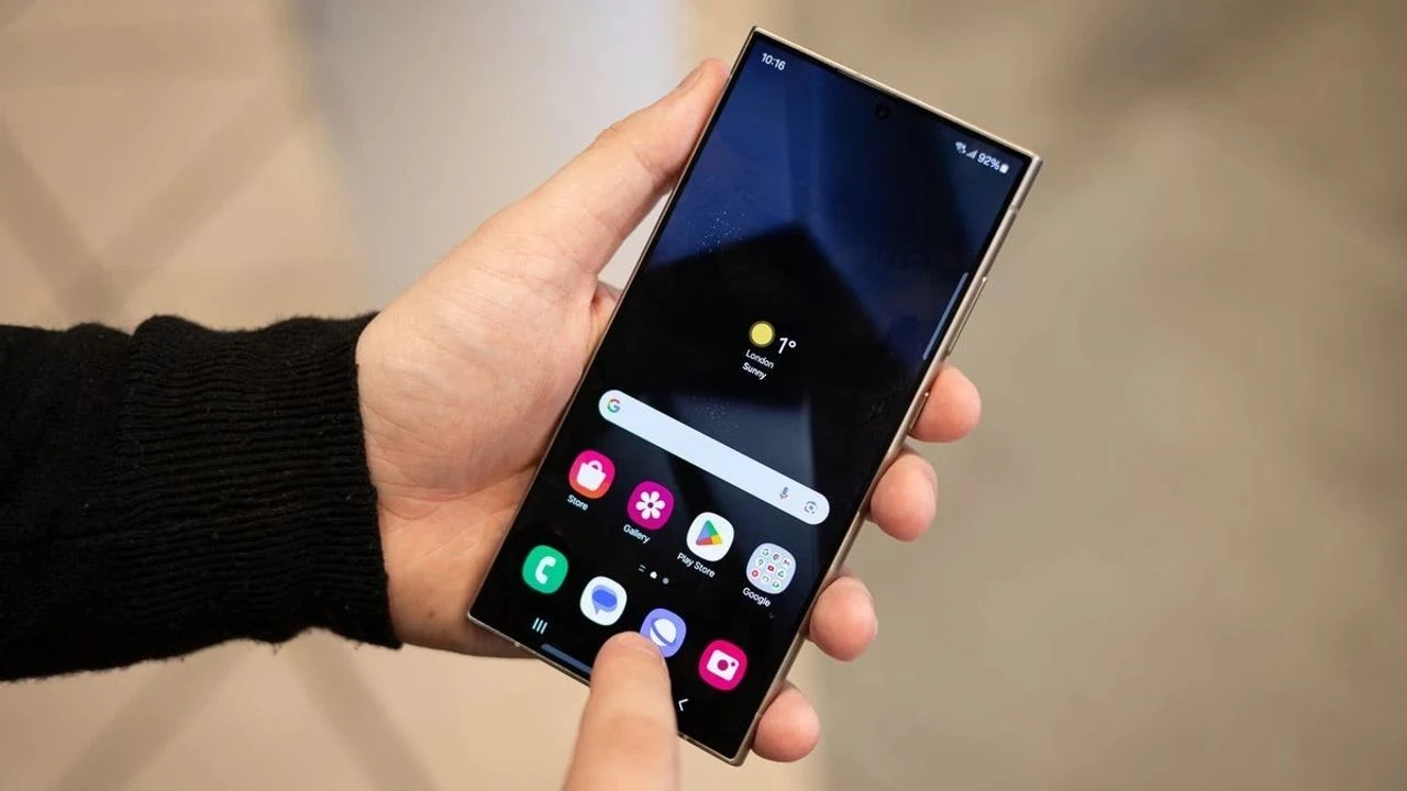 Samsung, One UI 6.1.1 güncellemesi alacak cihazlarını açıkladı