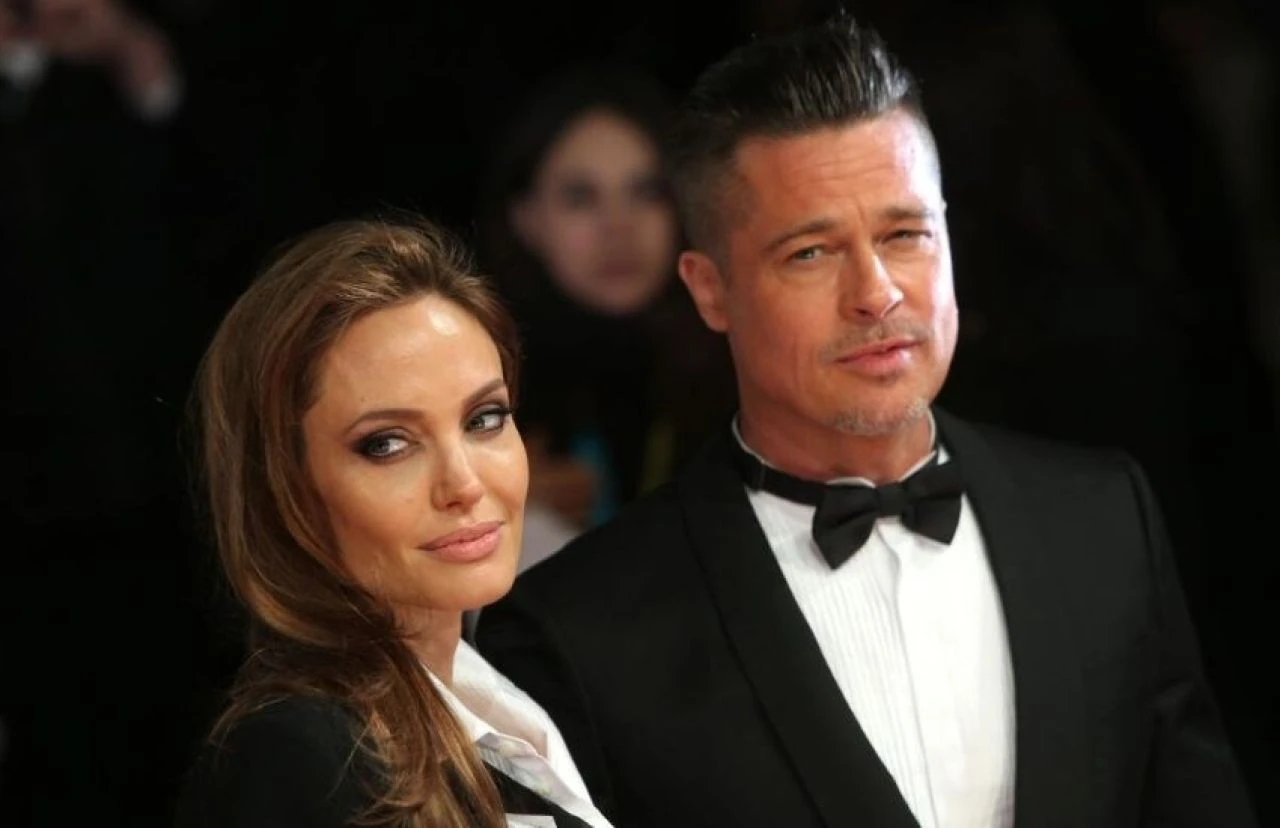 Angelina Jolie ile Brad Pitt arasında Miraval Şatosu krizi sürüyor! Mesajlar ifşa oldu - 2. Resim