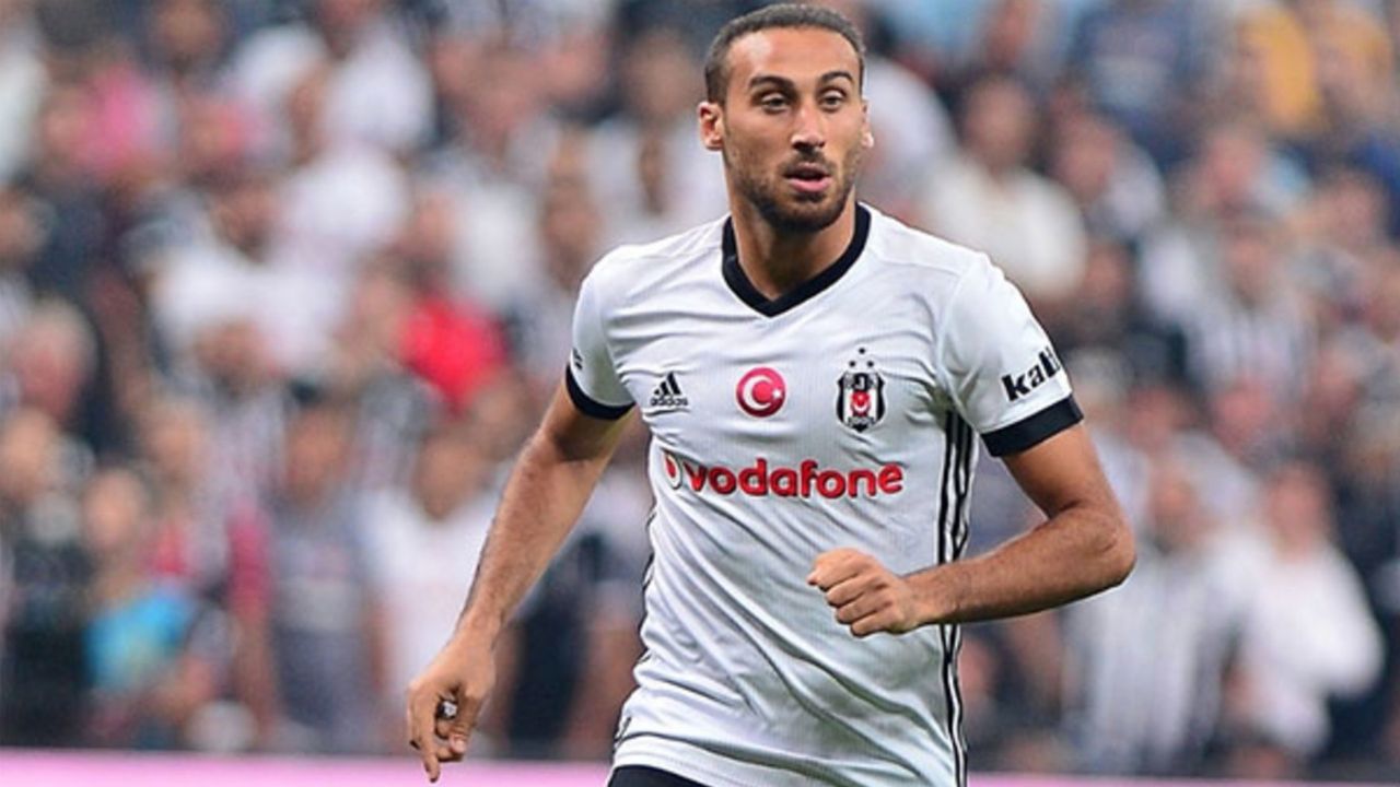 Beşiktaş, Cenk Tosun&#039;a veda etti!