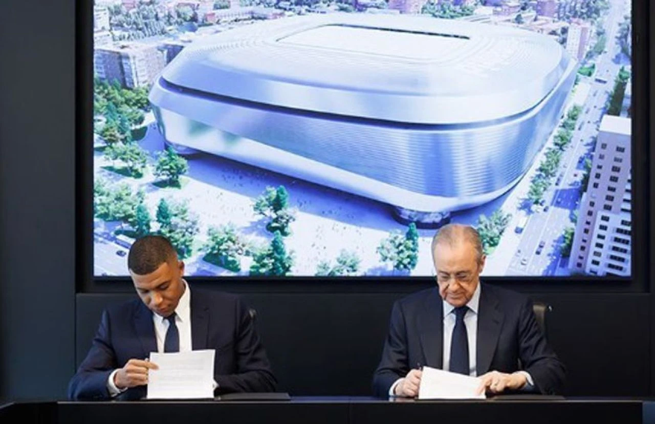 Kylian Mbappe çocukluk hayaline kavuştu: Real Madrid ile 5 yıllık sözleşme imzaladı