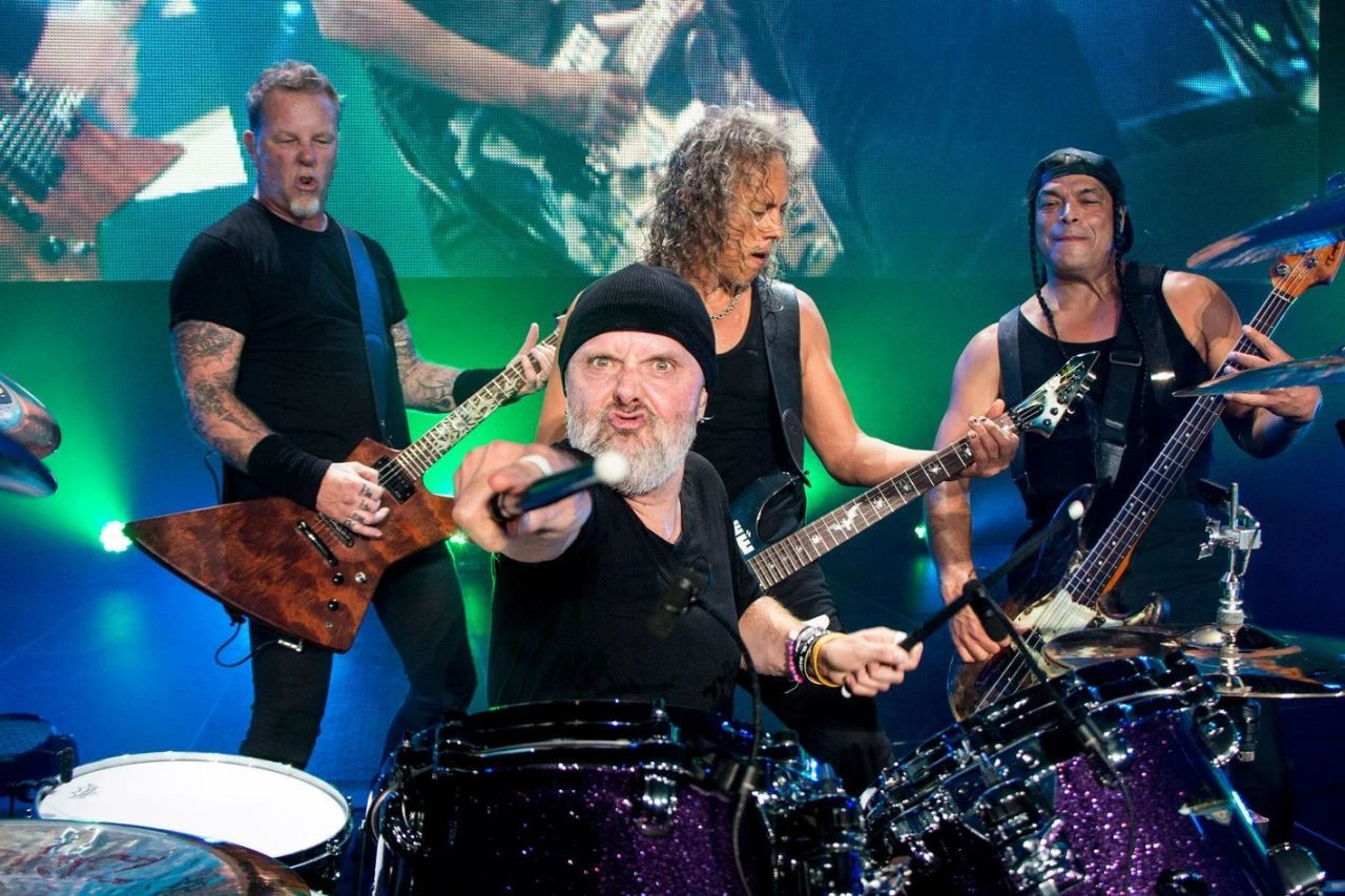 Metallica 33 yıl sonra efsane albümüyle rekor kırdı - 1. Resim