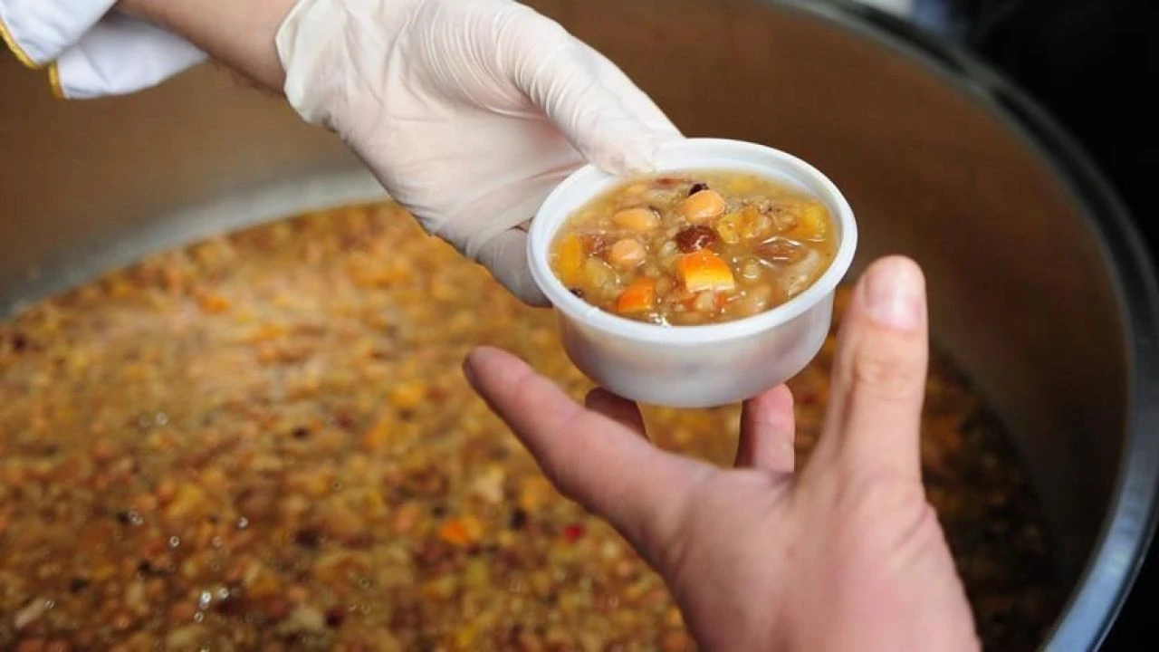 Paylaşma ve bereketin simgesi Aşure Günü 2024 bugün başlıyor! Muharrem ayının 10.gününe özel aşure tarifi - 3. Resim