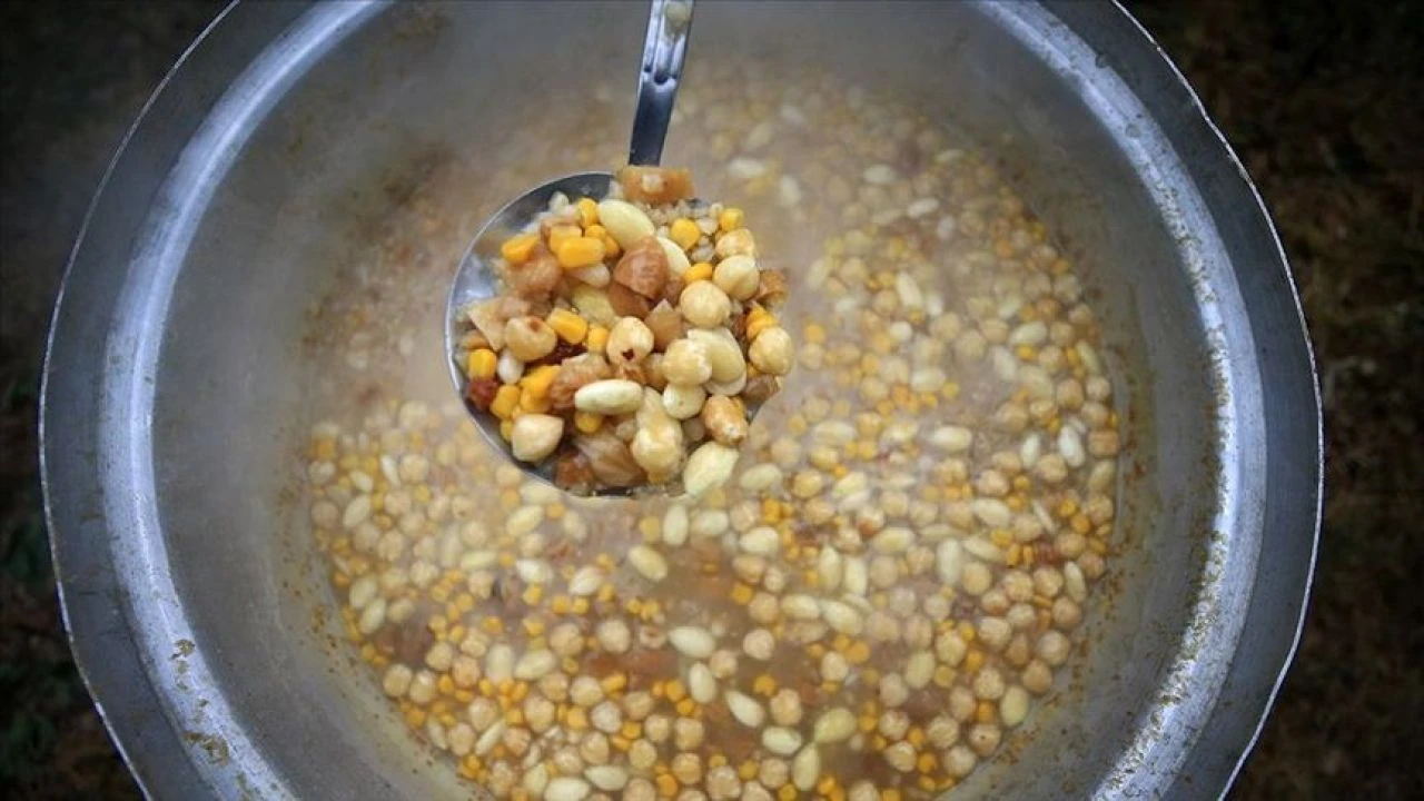 Paylaşma ve bereketin simgesi Aşure Günü 2024 bugün başlıyor! Muharrem ayının 10.gününe özel aşure tarifi - 2. Resim